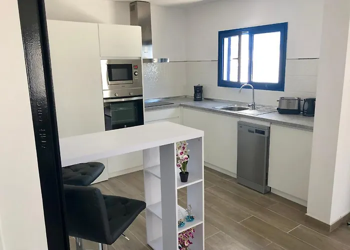 Apartment Sea Front Frente Al Mar