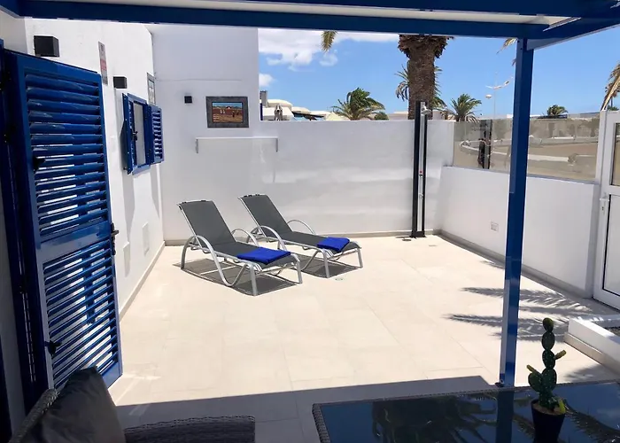 Apartment Sea Front Frente Al Mar Playa Honda (Lanzarote)