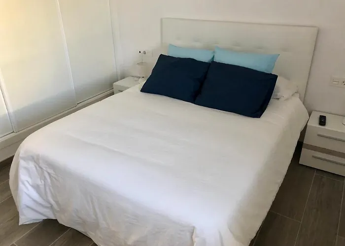 Apartment Sea Front Frente Al Mar *