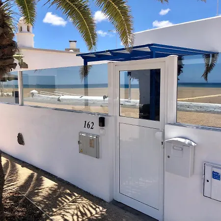 Sea Front Frente Al Mar * 宏达海滩